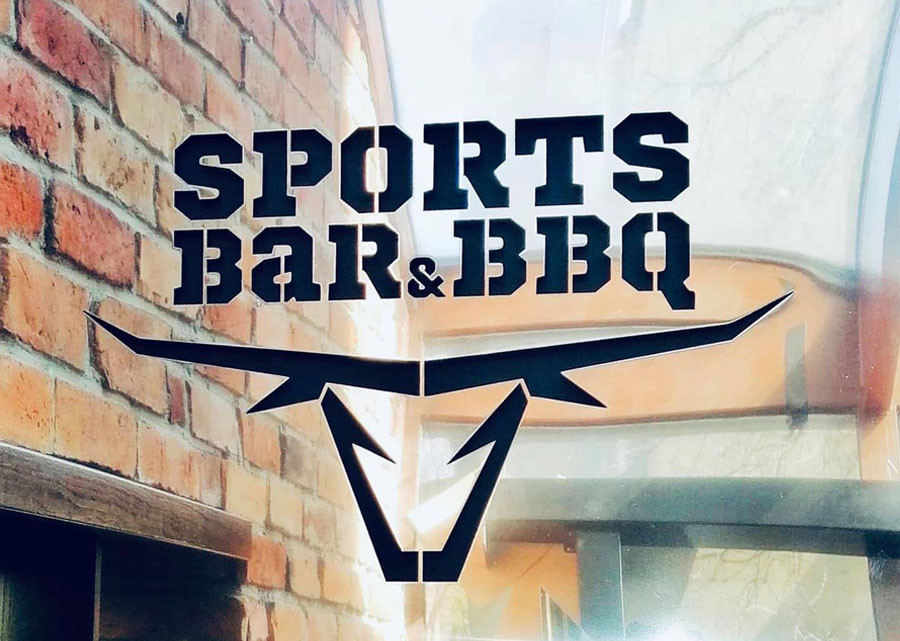 Projekt logo dla restauracji Sports Bar BBQ